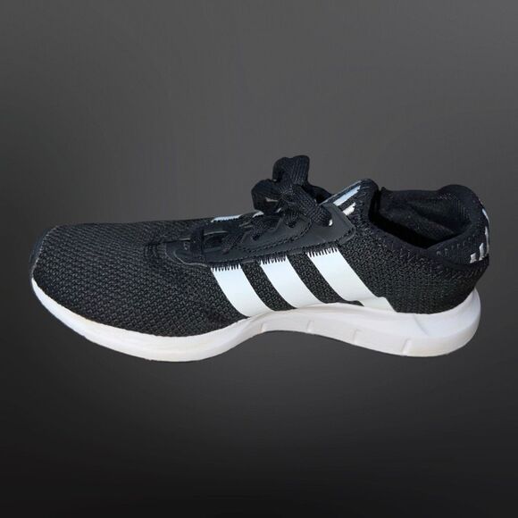 Adidas Originals Men's Swift Run X Sneaker Black White Size 5 - Picture 3 of 5